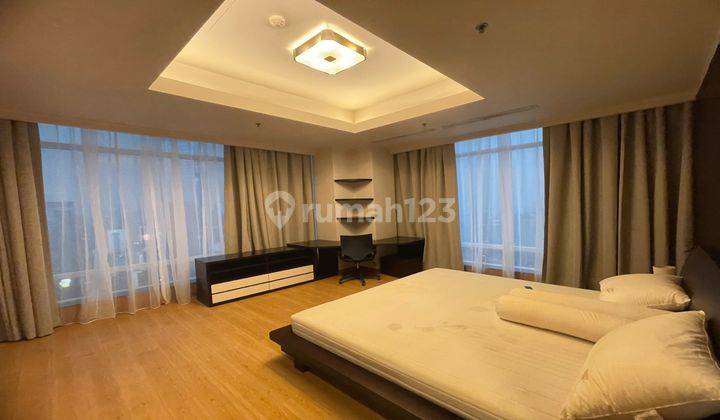 Apartemen Kempinski Disewakan Full Furnish.  2