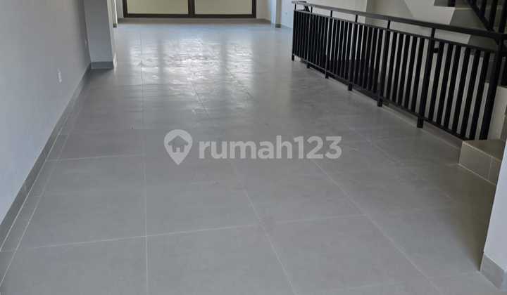 For rent: Mega Kuningan PIK 2 shophouse, 3-story building, ready for viewing. For rent: Mega Kuningan PIK 2 shophouse, 3-story building, ready for viewing.