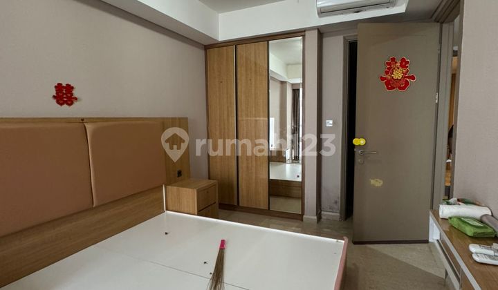 For sale or for rent: Golf Coast Caribbean apartment, slightly negotiable.