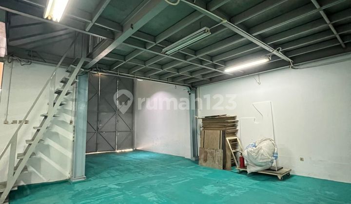 Disewakan cepat siap survey gudang elang laut ada office masih nego harganya