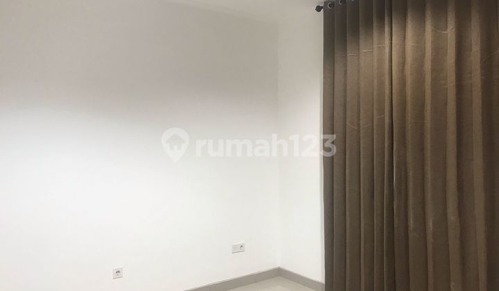 Disewakan cepat rumah pik 2 tahap 1 include ac dan nego siap huni