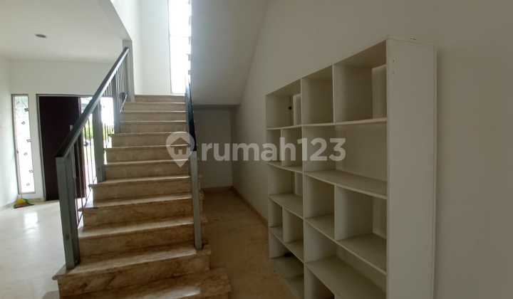 For rent: Golf Island house, Pine type, with AC and curtains, open for negotiation and inspection. 2