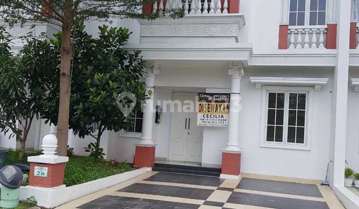 Rumah 2 Lantai Disewakan Rumah 2 Lantai Disewakan