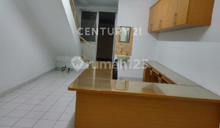 Rievera 2-Story Shop House for Rent in Deltamas Available Immediately Rievera 2-Story Shop House for Rent in Deltamas Available Immediately