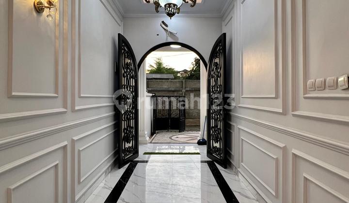 Rumah Mewah Elegan Dekat Mall AEON Tanjung Barat Jakarta Selatan  2