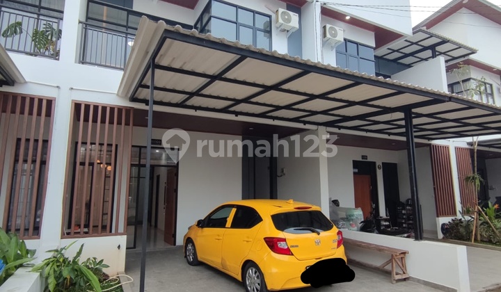 Rumah Mewah Cantik Kelapa Dua Depok Dekat Area Juanda & Margonda