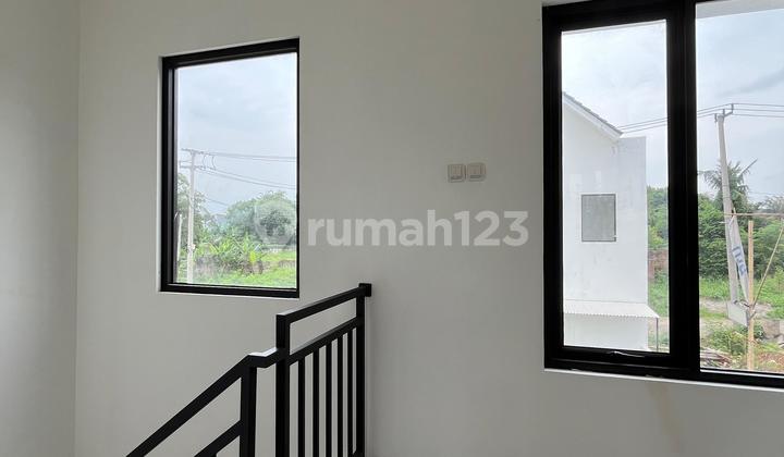 Spacious House by the Road, Access to Depok Station, Affordable Installments. 2