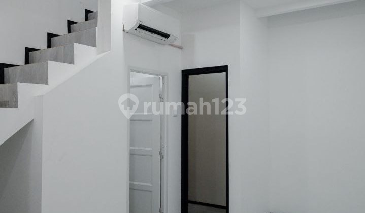 Rumah Bagus Murah 25 Menit ke MRT Lebak Bulus Harga Terjangkau 2