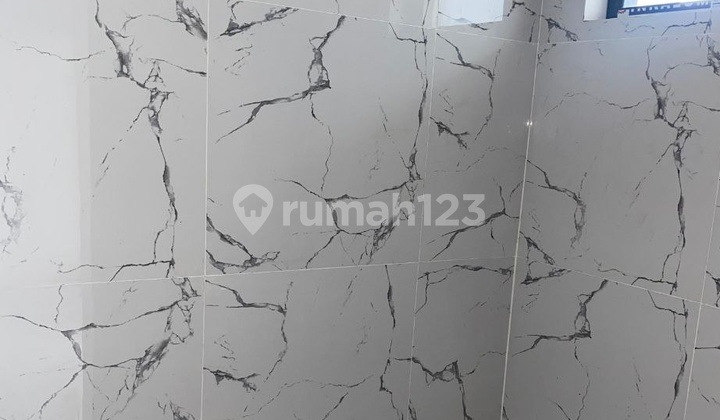 LRT Access House Cibubur & Cimanggis Toll Road, Luxurious & Affordable, You'll Surely Love It. 2