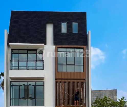 Rumah Mewah Area Kemang Barat Jakarta Selatan Super Strategis
