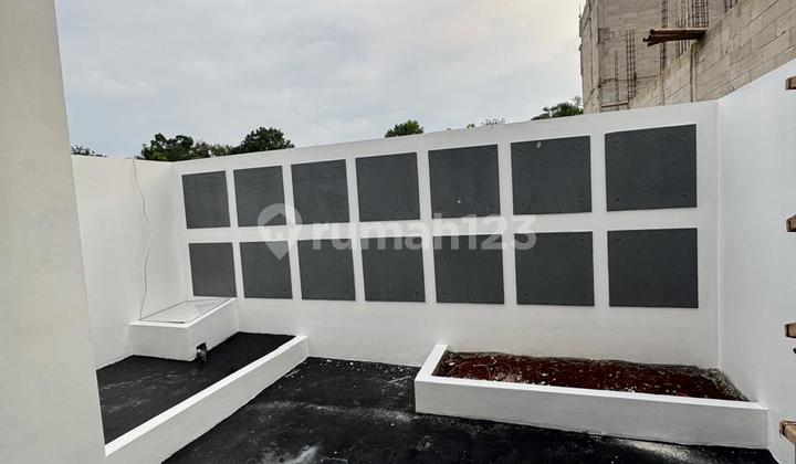 Peaceful and Comfortable House in Bintaro Area, Flood-Free 2