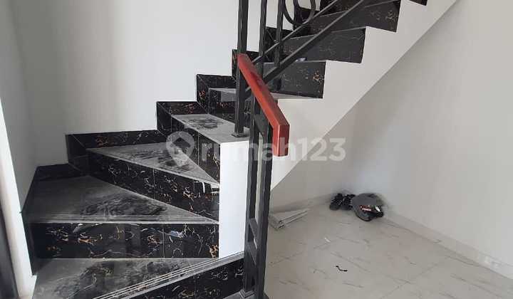 Rumah 14 Menit LRT Cibubur serta Akses Tol Cimanggis Bebas Banjir