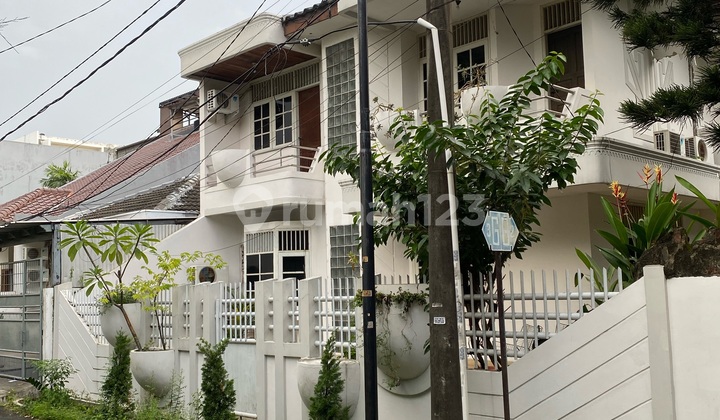 Rumah Hoek Taman Aries 198 M2 Bebas Banjir Jarang Ada Rumah Hoek Taman Aries 198 M2 Bebas Banjir Jarang Ada