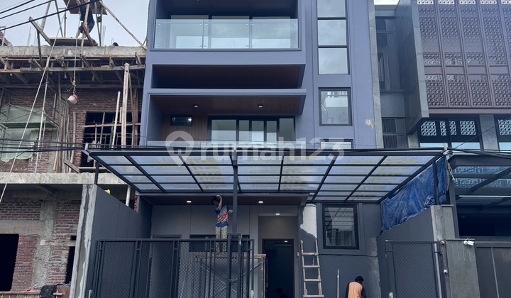 Rumah Baru Kedoya Jarang Ada 119M2 Design Modern Rumah Baru Kedoya Jarang Ada 119M2 Design Modern