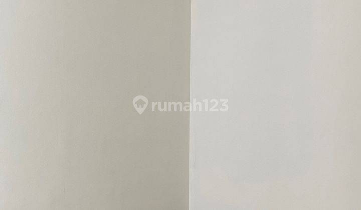 kamar tidur apartemen season city dijual lantai
