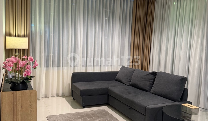 Disewakan Apartemen Regatta Tower London 2 Bedroom Semi Furnished 1