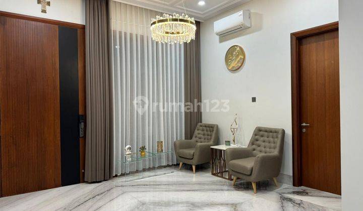 Rumah Mewah Sutera Buana 300 M2 Lantai Marmer Rooftop 2