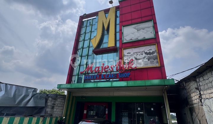 For Sale Commercial Building on Tajur Main Road with Commercial Permit 215 M2 For Sale Commercial Building on Tajur Main Road with Commercial Permit 215 M2