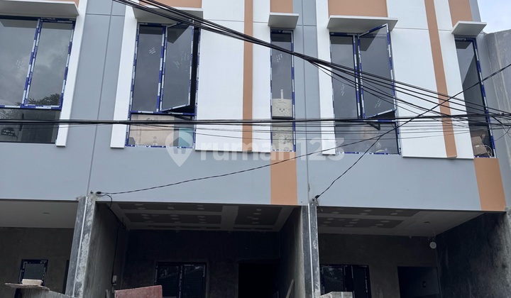 Rumah Baru Duri Kepa Bebas Banjir Lebar 4 Jarang Ada