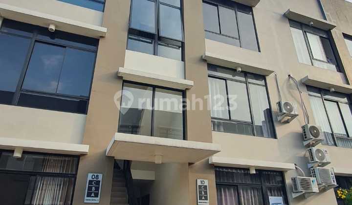 For Sale Green Royal Semanan Condo 48 M2 with AC Included