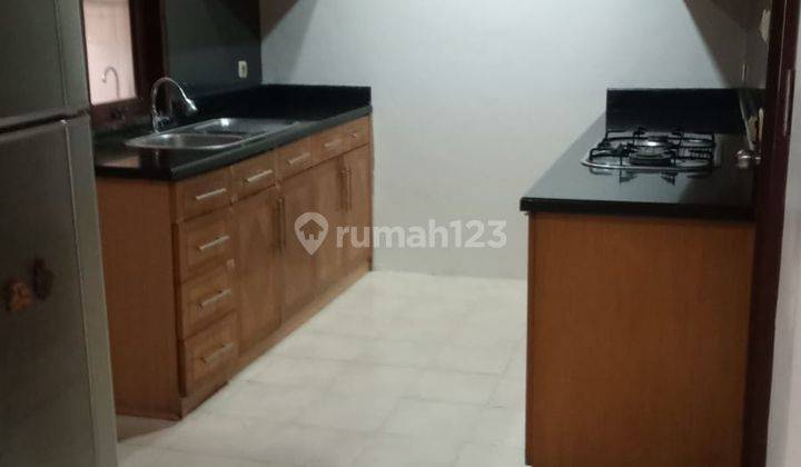 Rumah Siap Huni 2Lt Hunian Nyaman Taman Hokkaido, Lippo Karawaci. 2