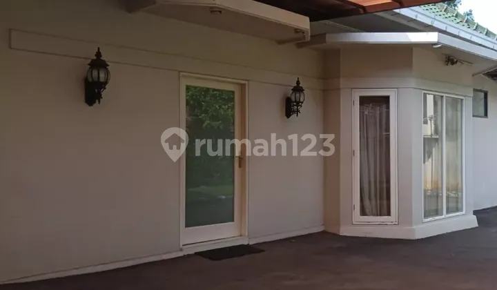 Rumah kusumatmaja sewa min 2 th Rumah kusumatmaja sewa min 2 th