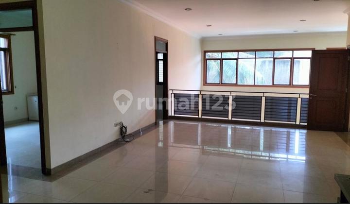 Rumah Menteng Jl Jambu Rumah Menteng Jl Jambu