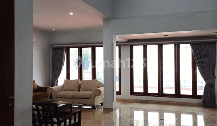 Menteng Rental House Jl Bondowoso Menteng Rental House Jl Bondowoso