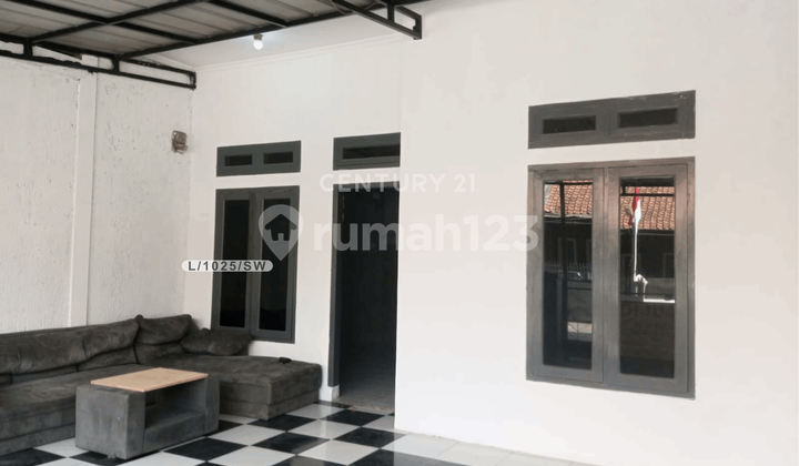 Rumah 2 Lantai Siap Huni Strategis di Komplek Bumi Asri Bandung