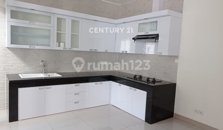 Rumah 2 Lantai Nyaman di Cluster Cynthia Summarecon Bandung 2