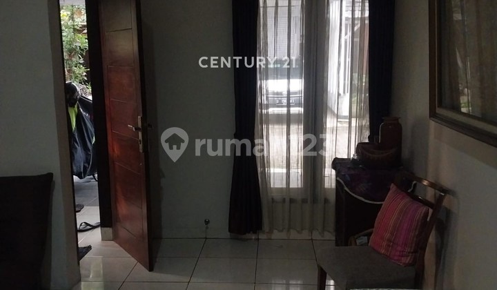 Rumah 2 Lantai Siap Huni dan Nyaman di Buah Batu Kota Bandung