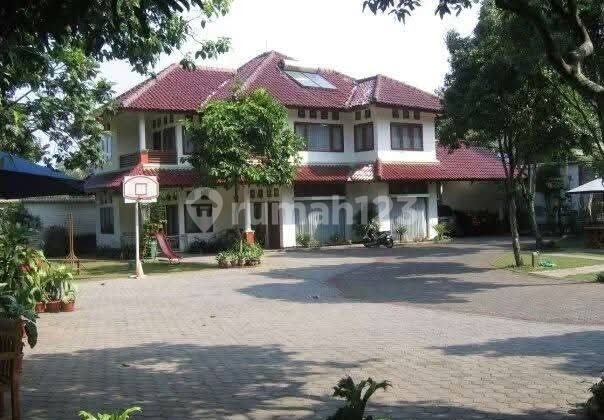 Rumah dan Hotel Tanah Luas Siap Guna Strategis Setiabudi Bandung 2