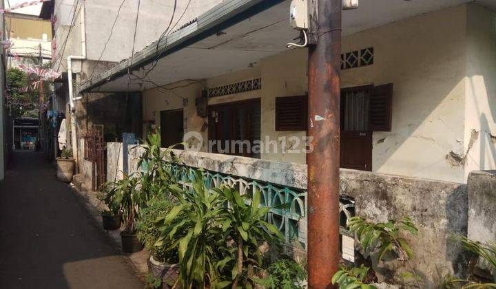 Rumah SHM di Jl Glora Palmerah, Jakarta Barat 2