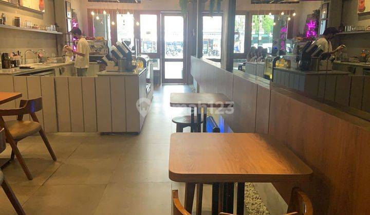 Ruko di Daan Mogot Baru, Jakarta Barat 200 m Bagus HGB 5