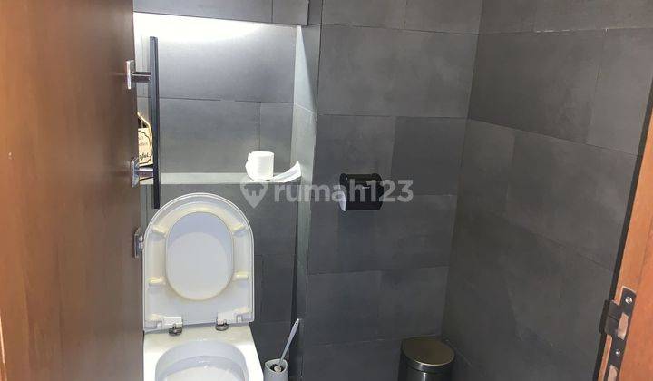 Ruko di Daan Mogot Baru, Jakarta Barat 200 m Bagus HGB 7