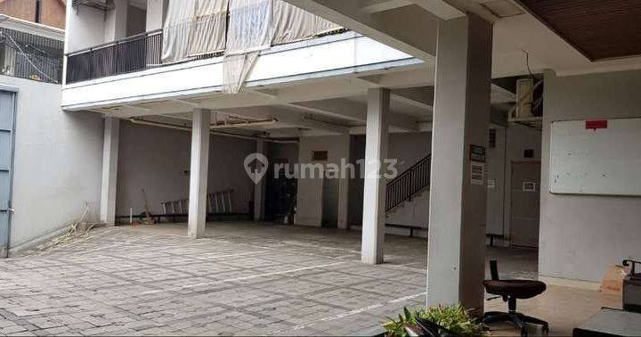 Rumah Bagus SHM di Tebet Raya, Jakarta Selatan 2