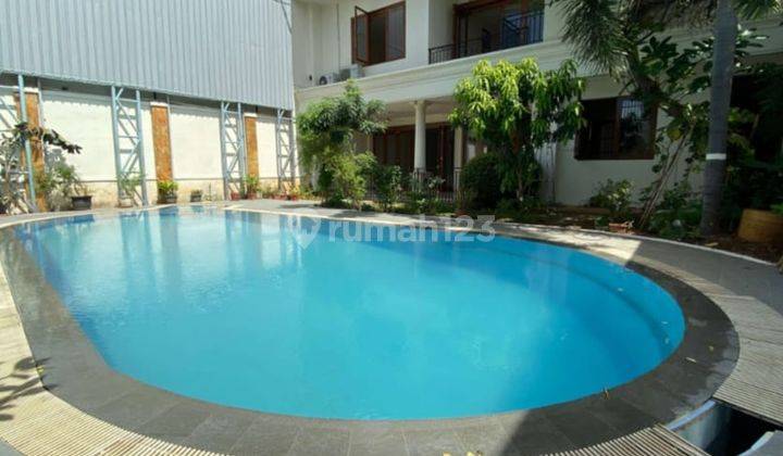 Rumah 2 Lantai Bagus SHM di Jl Kemang, Jakarta Selatan 2