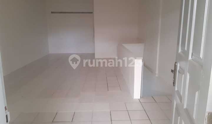Disewakan Ruko Strategis Jelambar Jalan Ramai Siap Huni Disewakan Ruko Strategis Jelambar Jalan Ramai Siap Huni