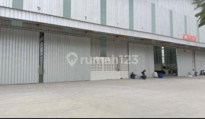 For Rent Warehouse Kotabumi Strategic Location High Ceiling Warehouse 40 Feet Container