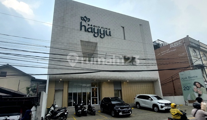 Gedung 3.5 Lantai Di Jl Raya Kartini, Pancoran Mas, Depok. Dkt St Depok Lama