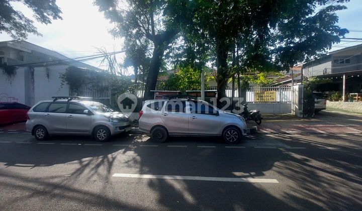 Rumah Lama Termurah di Jl Tebet Barat Raya. Dkt ke Jl Saharjo 2