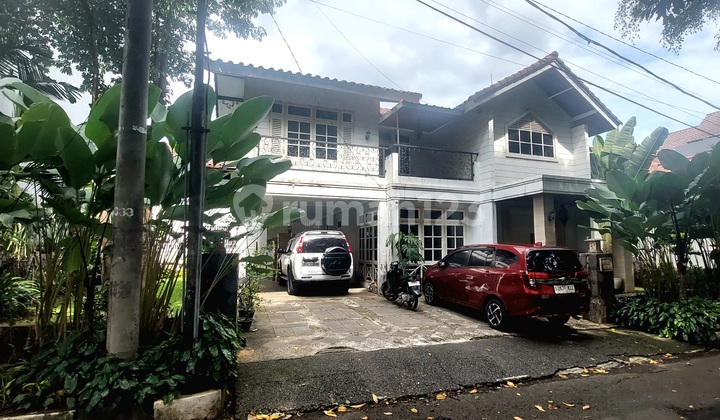 Rumah Asri 2 Lantai Di Bumi Karang Indah, Lebak Bulus