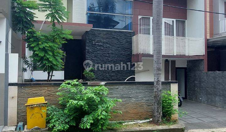 Rumah Mewah Di Pesona Khayangan Juanda, Sukmajaya. Dkt Tol Cijago 1