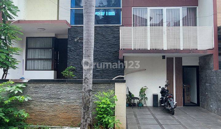 Rumah Mewah Di Pesona Khayangan Juanda, Sukmajaya. Dkt Tol Cijago 2