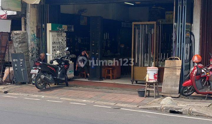 Ruko 1 lantai di Jl Percetakan Negara, Cempaka Putih. Dkt ke Jl Pramuka 2