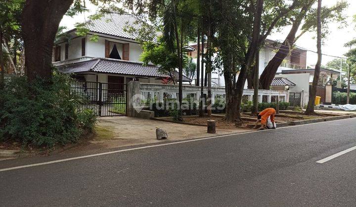 Rumah Asri di Jl Sriwijaya, Selong, Kebayoran Baru. Dkt ke SCBD 1