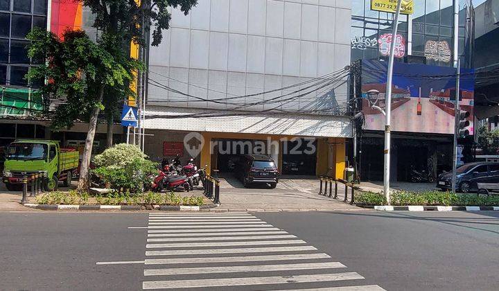 Ruang Usaha Di Jl Melawai Raya, Kebayoran Baru. Dkt Panglima Polim 2