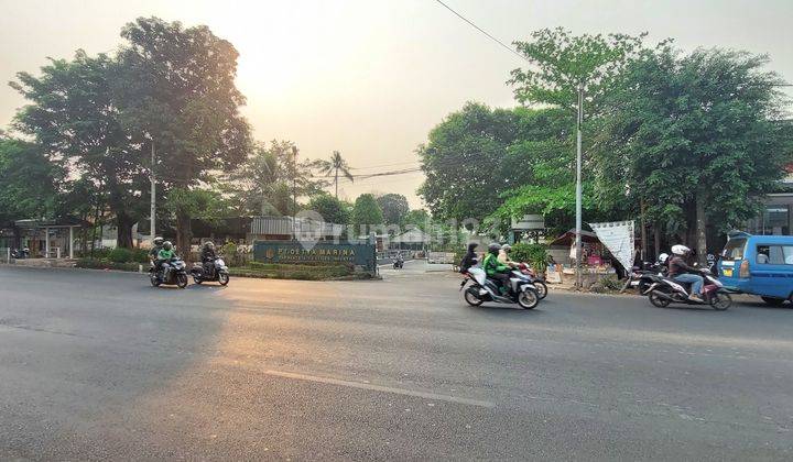 Gudang Eks Pabrik Garmen di Jl Raya Bogor, Pekayon, Pasar Rebo 2