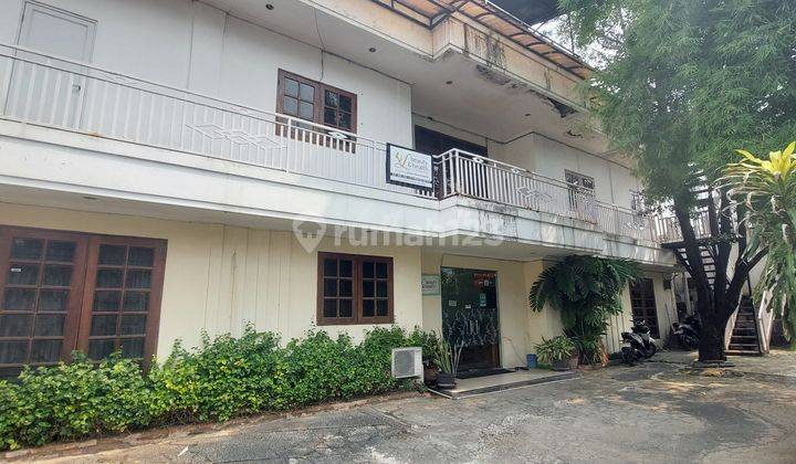 Rumah Lama di Jl Limo, Grogol Selatan, Kebayoran Lama. Dkt ke Permata Hijau 2