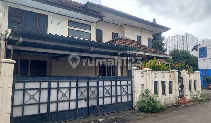 2-Story House in Cipinang Jaya, Cipinang Besar Selatan, Jatinegara. Near Jl Basuki Rachmat. 2